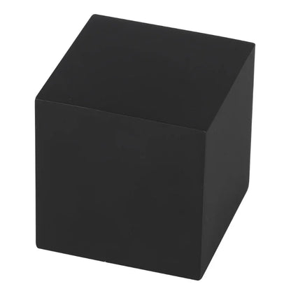 Acabamento Quadrado Preto em Metal